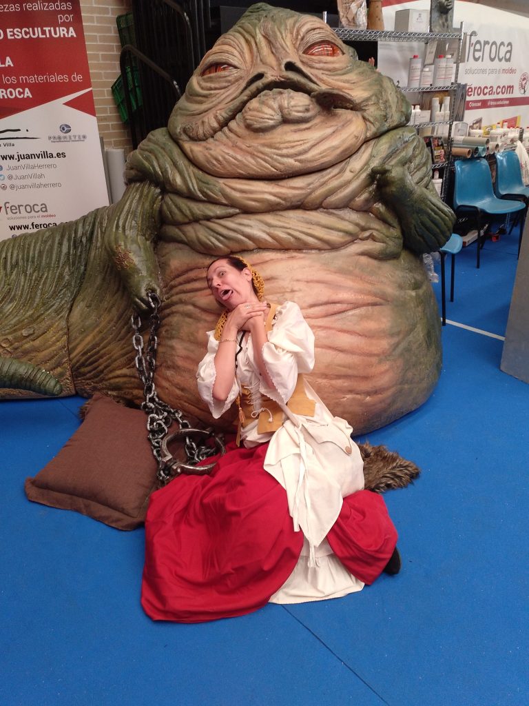 Recreadora con Jabba el Hutt