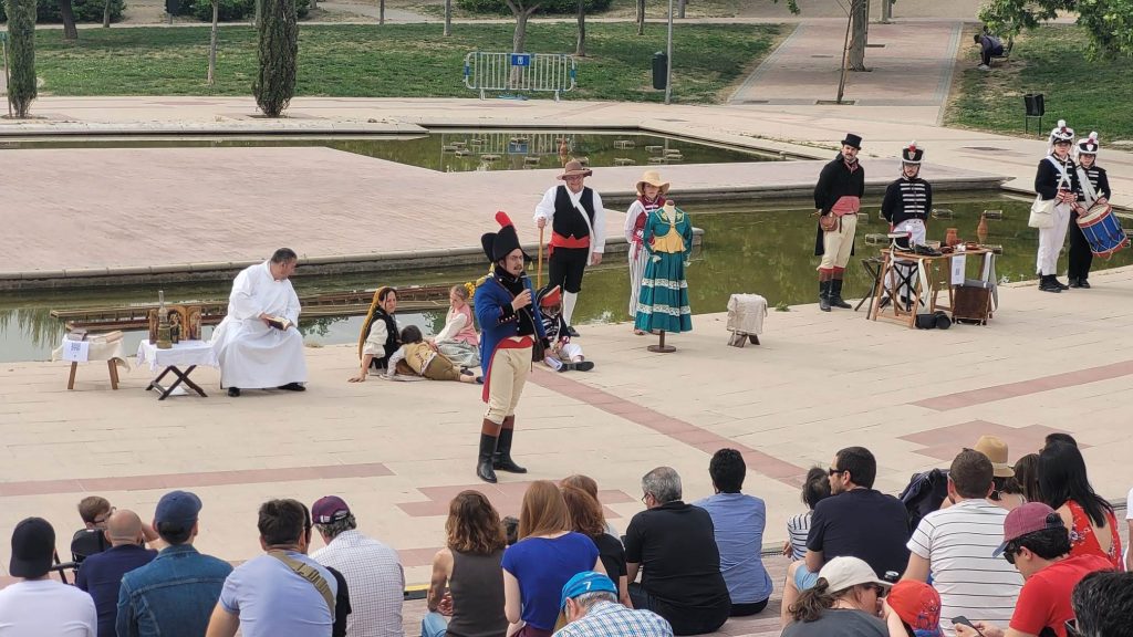 Charla en el auditorio del parque Lola Camarena